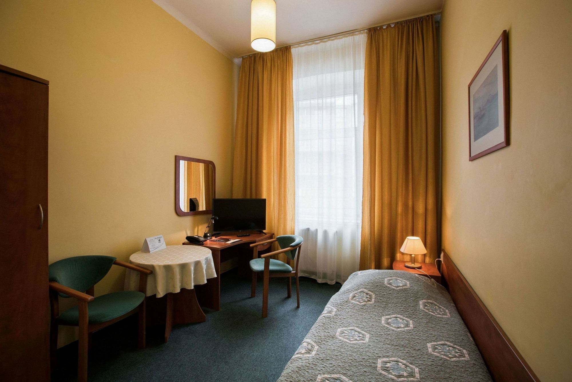 Hotel Kapitan شتشيتسين المظهر الخارجي الصورة